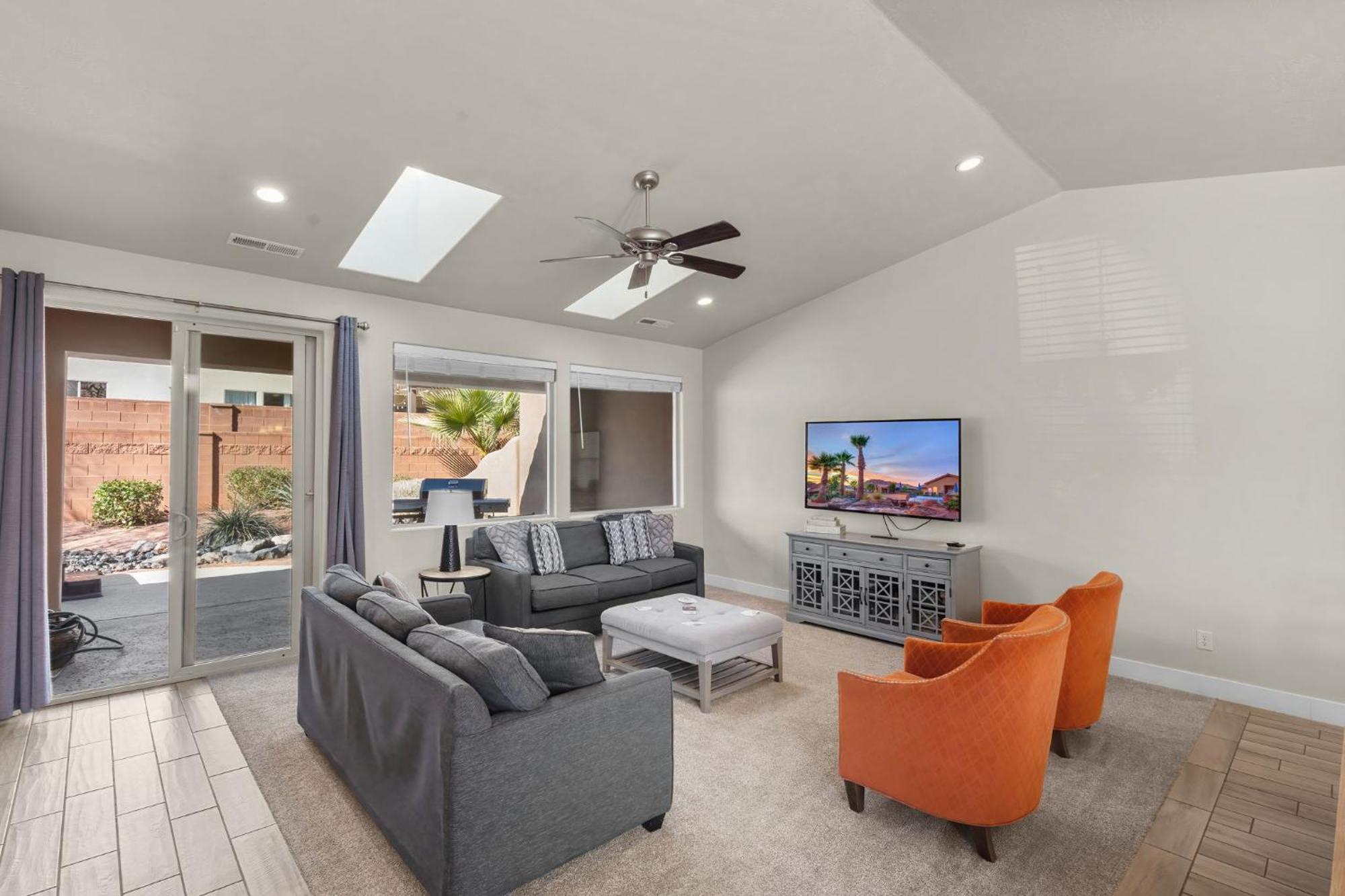 Paradise Village 58 L Sweet Retreat Private Hot Tub, Gaming Console, Community Resort Style Pool And Water Park Santa Clara Esterno foto